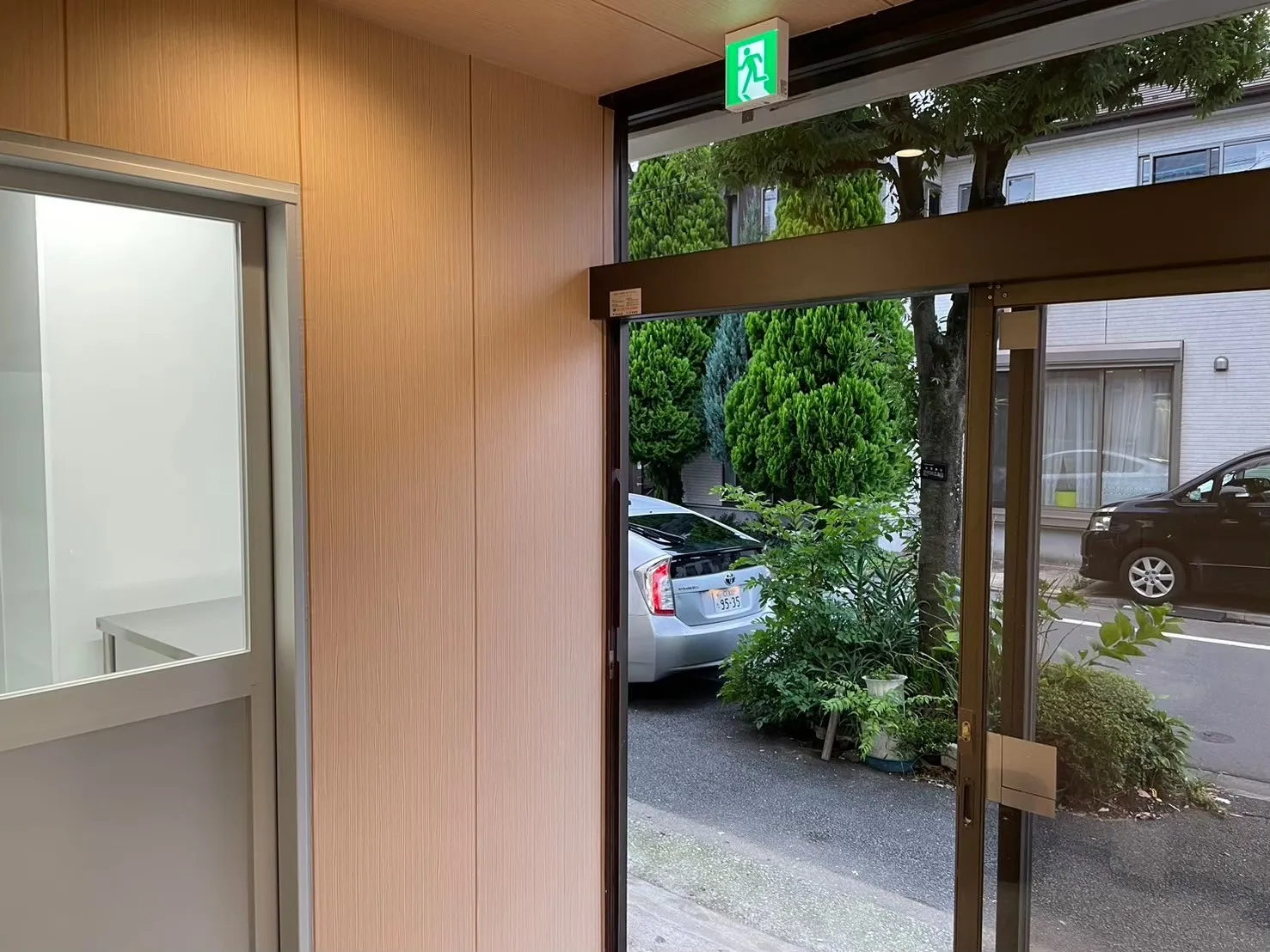 都内寿司加工工場内装工事